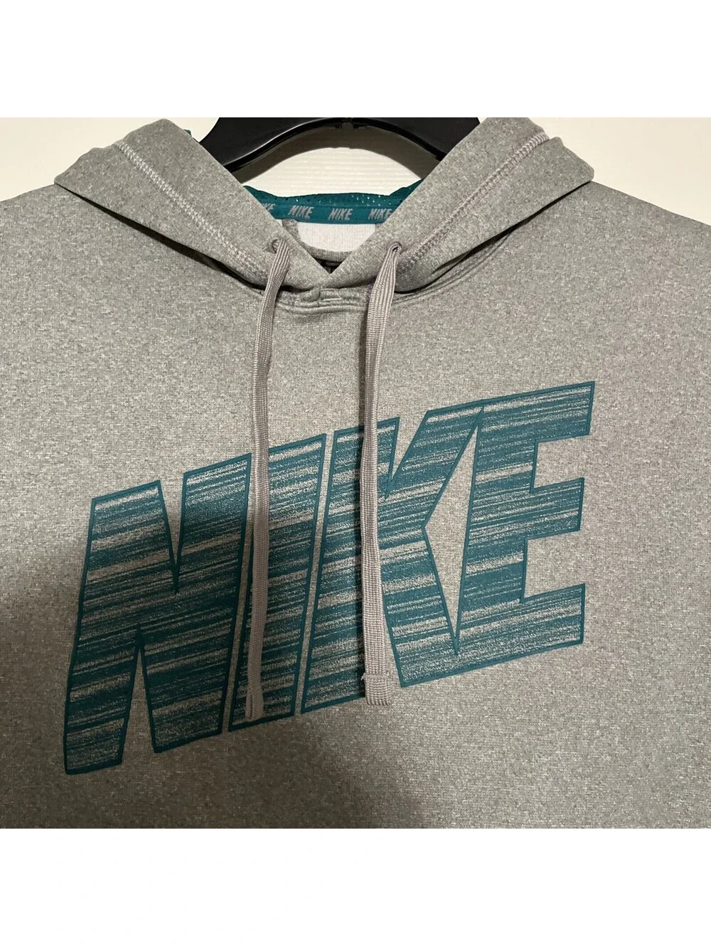 Nike Sweater Mens Small Gray Hoodie Therma Fit Fleece Pullover Clean!!